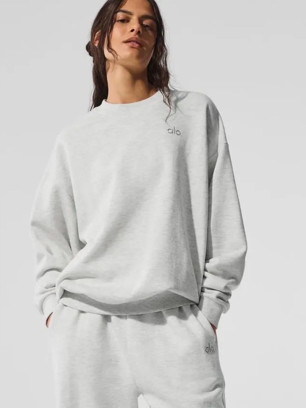 White Heather Alo Accolade Crew Neck